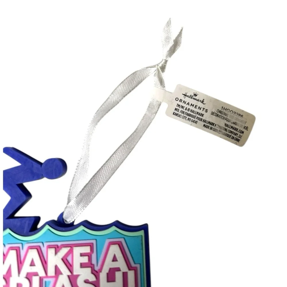Hallmark Make A Splash Diving‎ Ornament New Holiday Decor C14Q